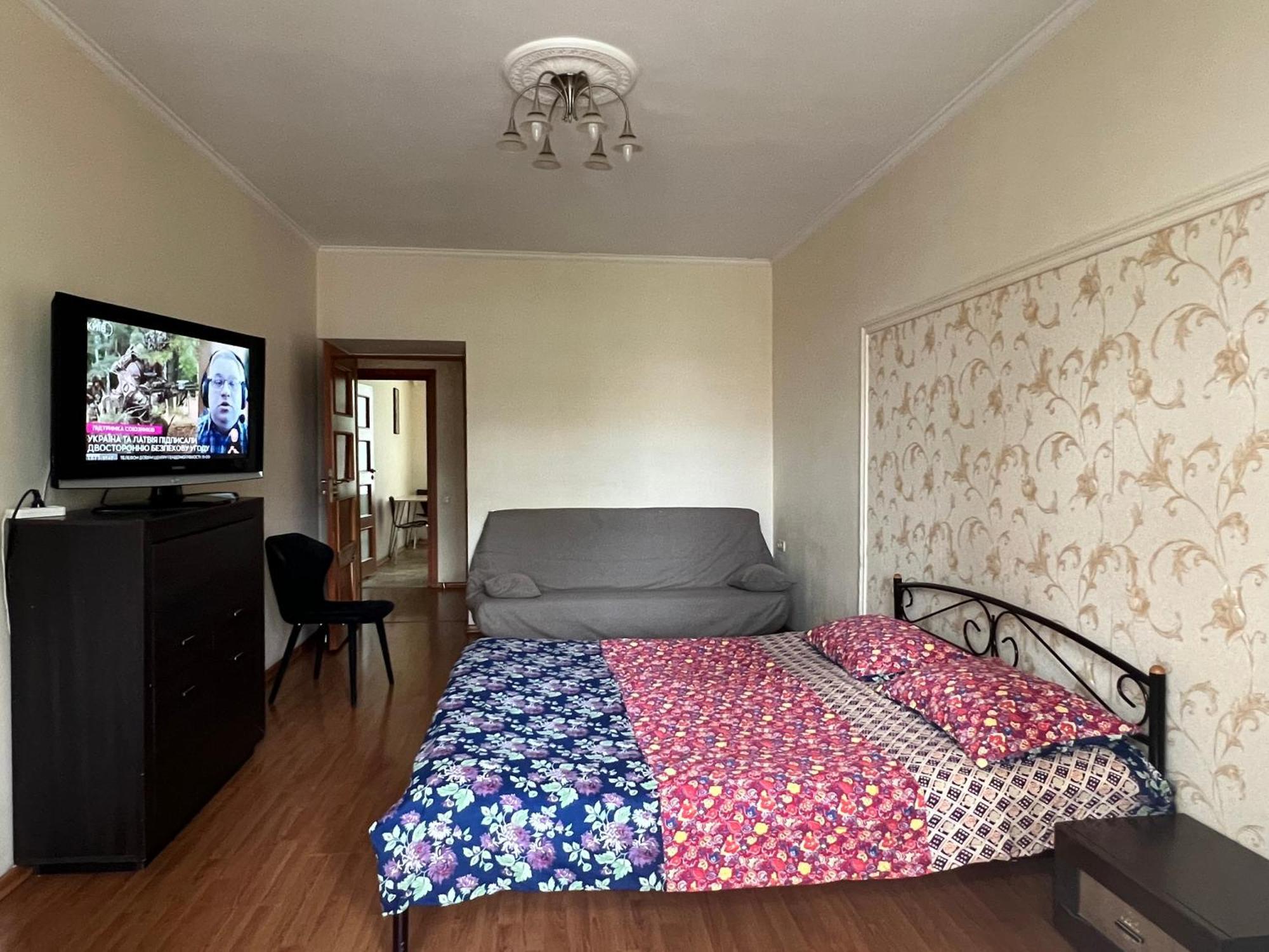 Apartment On Skorykovskyi Lane 4 Dnepropetrovsk Exterior foto