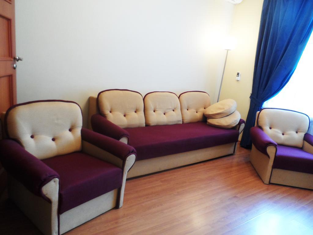 Apartment On Skorykovskyi Lane 4 Dnepropetrovsk Exterior foto